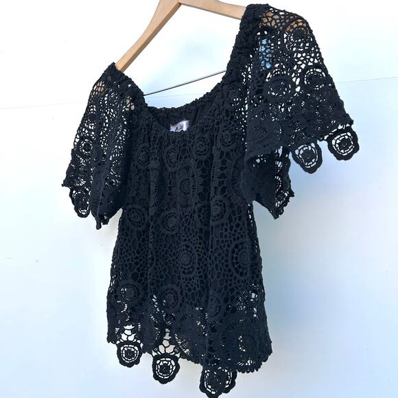 Vintage Y2K Nightcap Carmen Black Crochet Off The Shoulder Top Size Small - Picture 5 of 9